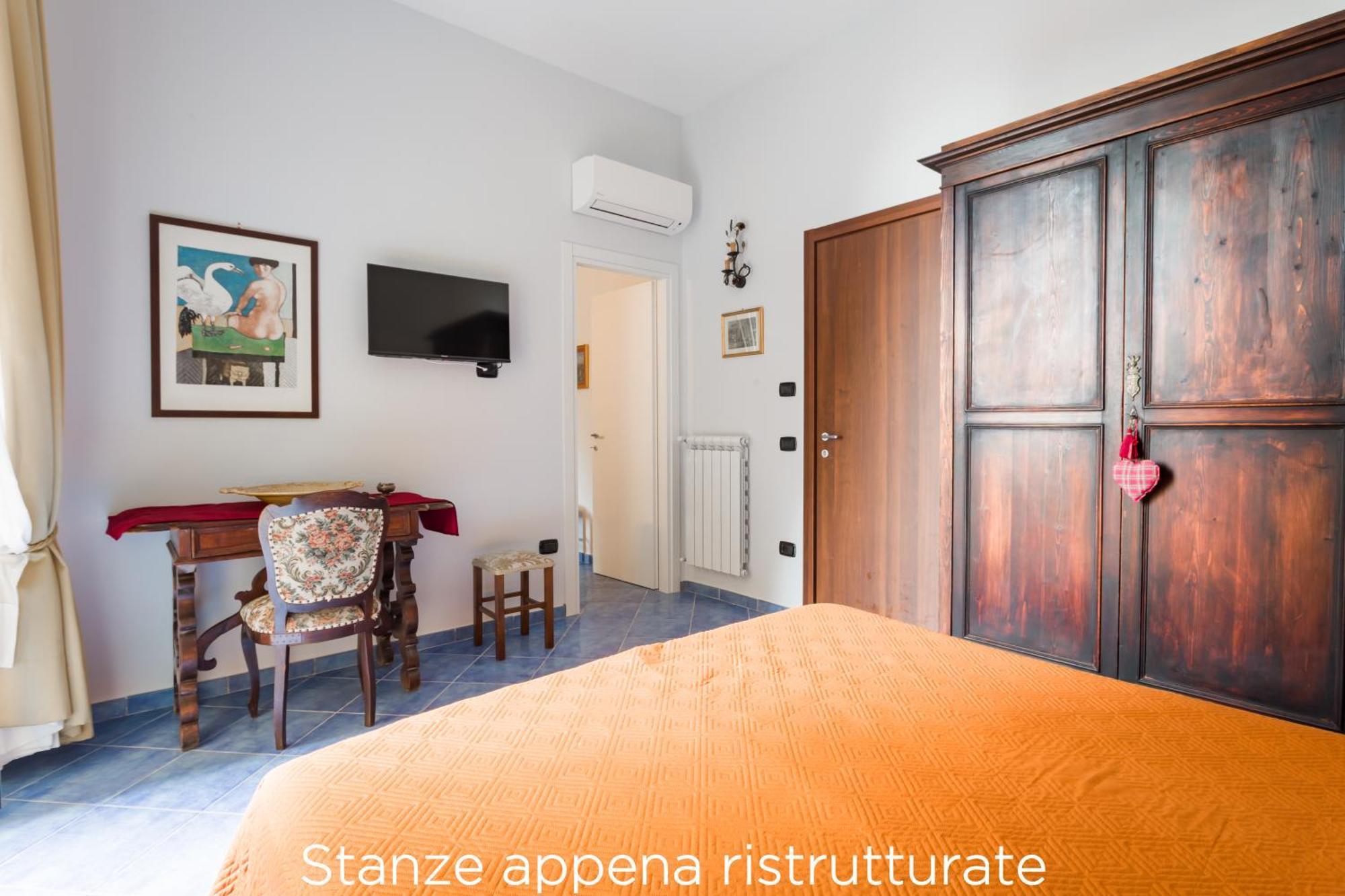 B&B Le Stanze Dei Mille Νάπολη Εξωτερικό φωτογραφία