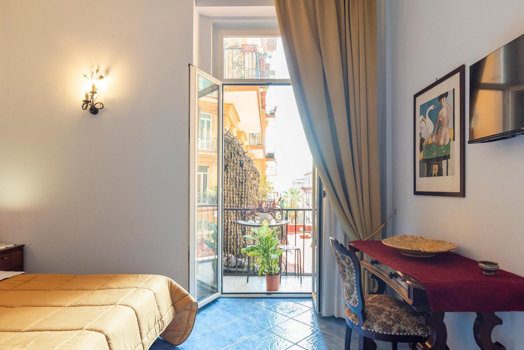 B&B Le Stanze Dei Mille Νάπολη Εξωτερικό φωτογραφία