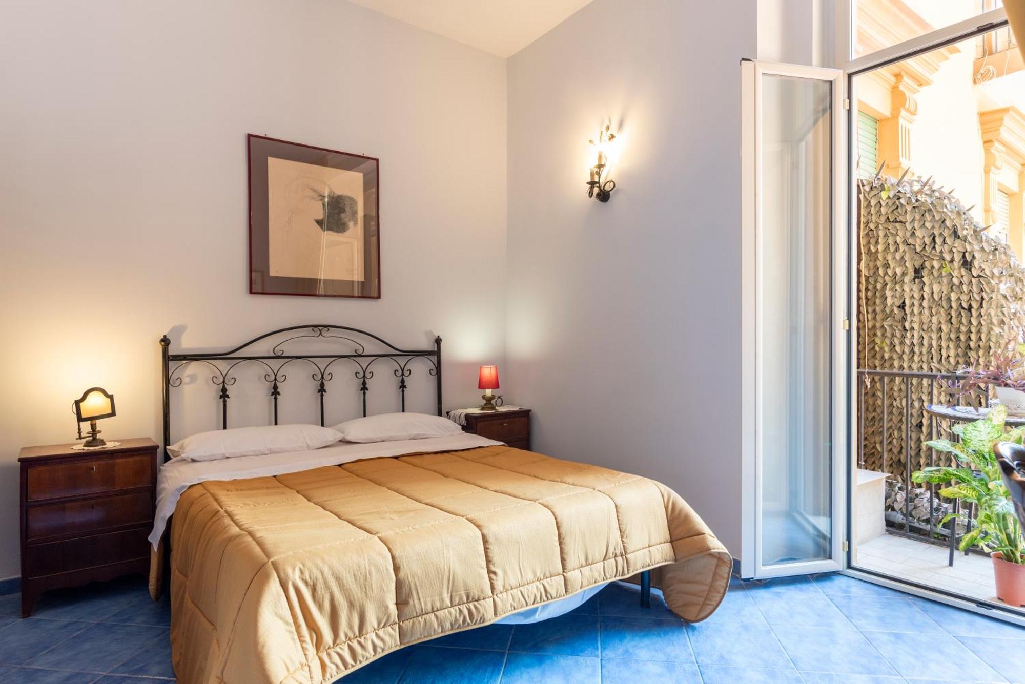 B&B Le Stanze Dei Mille Νάπολη Εξωτερικό φωτογραφία